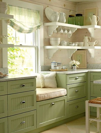 Кухни светло-зеленого, фисташкового или оливкового цвета в интерьере на фото. Дизайн зеленых кухонь
